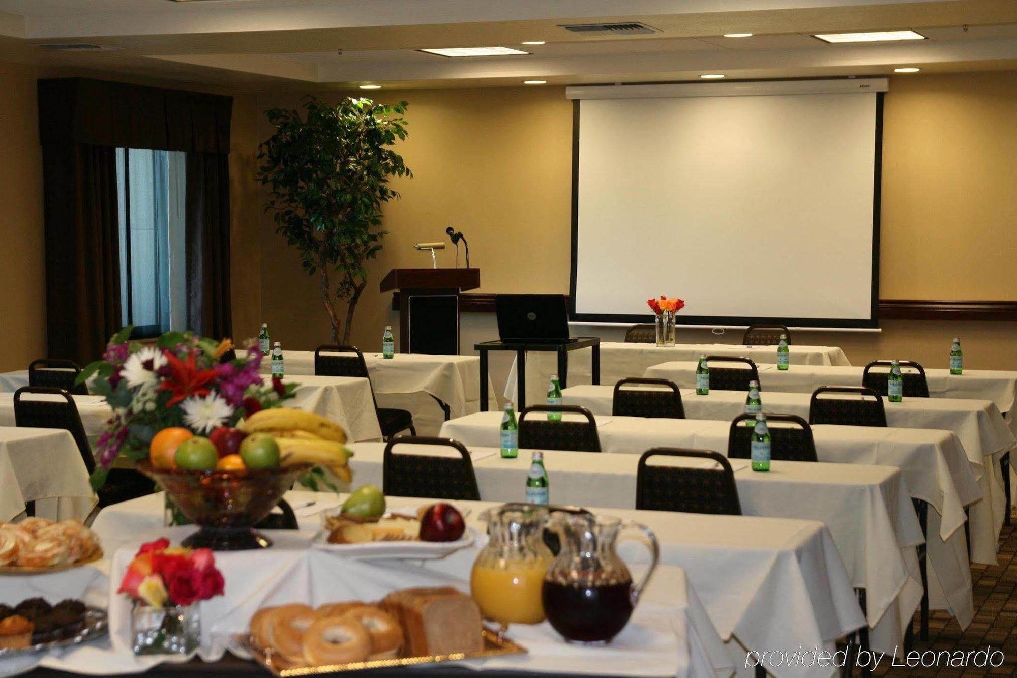 Hampton Inn & Suites Oakland Airport-Alameda Fasilitas foto